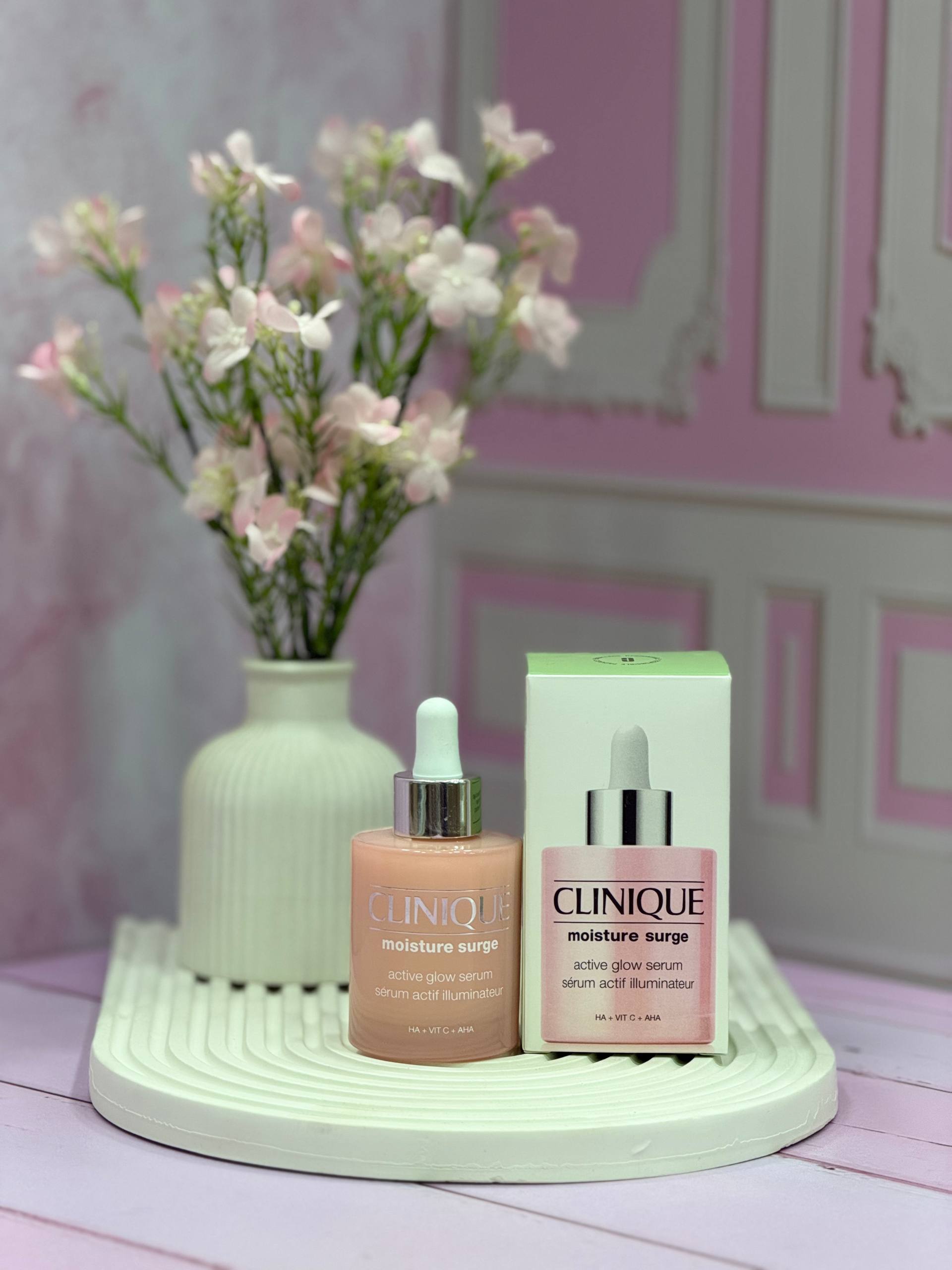 سرم آبرسان و درخشان‌کننده کلینیک Clinique Moisture Surge Active Glow Serum حجم 50 میل